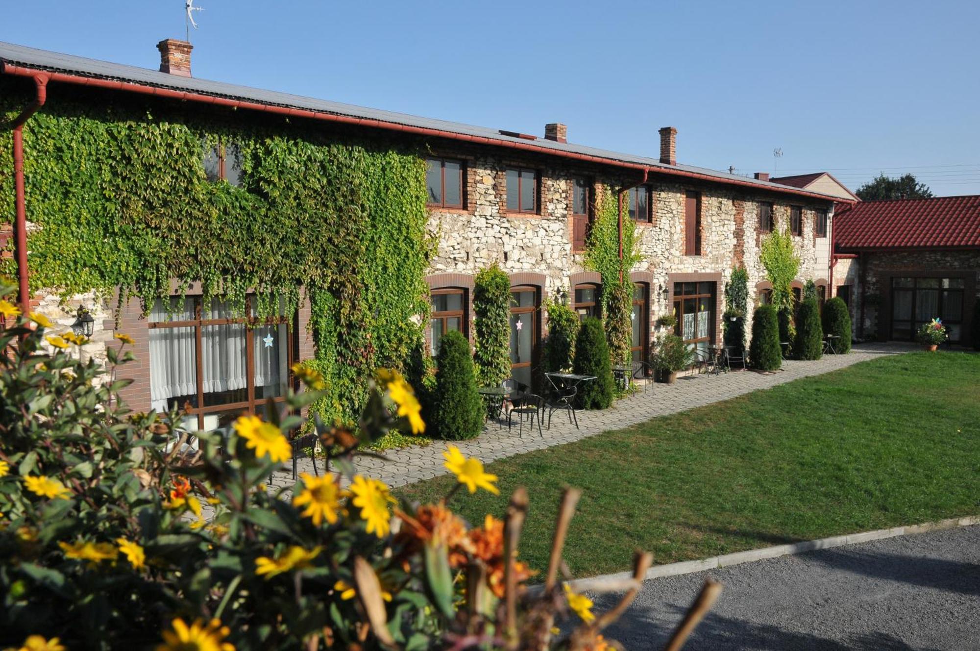 Jurajka Hotel Zarki ภายนอก รูปภาพ